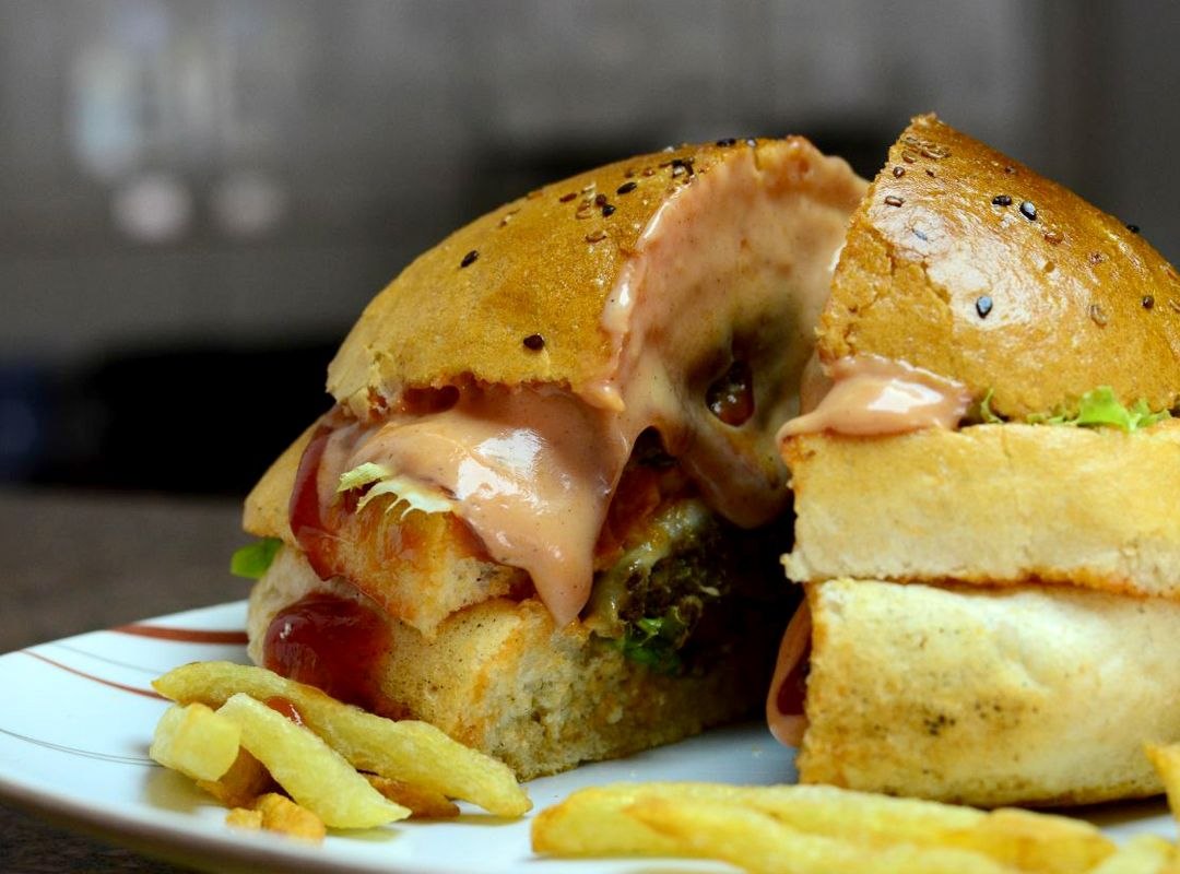 Ca'De Burger layers